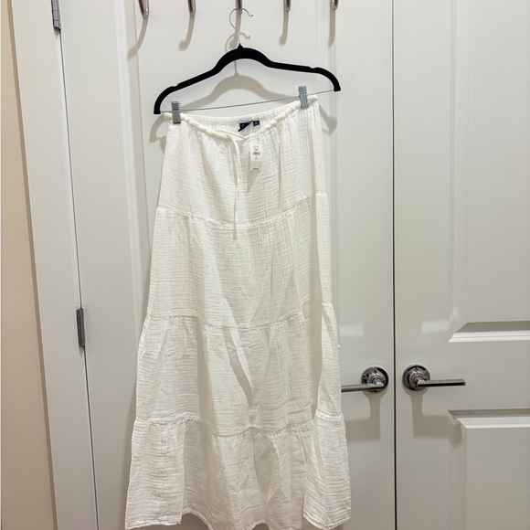 GAP White Cotton Tiered Maxi Skirt - Picture 2 of 4